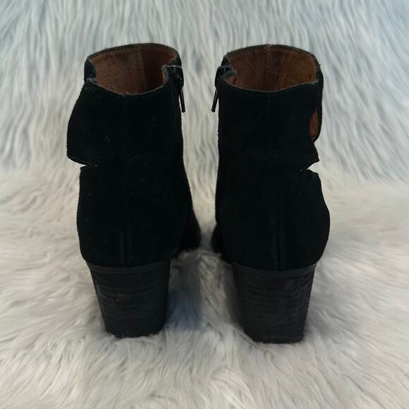 SHERPAL-2 Jeffrey Campbell Ankle Boot Jeffrey Campbell Nazarova Star Cut Out Ankle Boot Suede Leather Block Heel Black